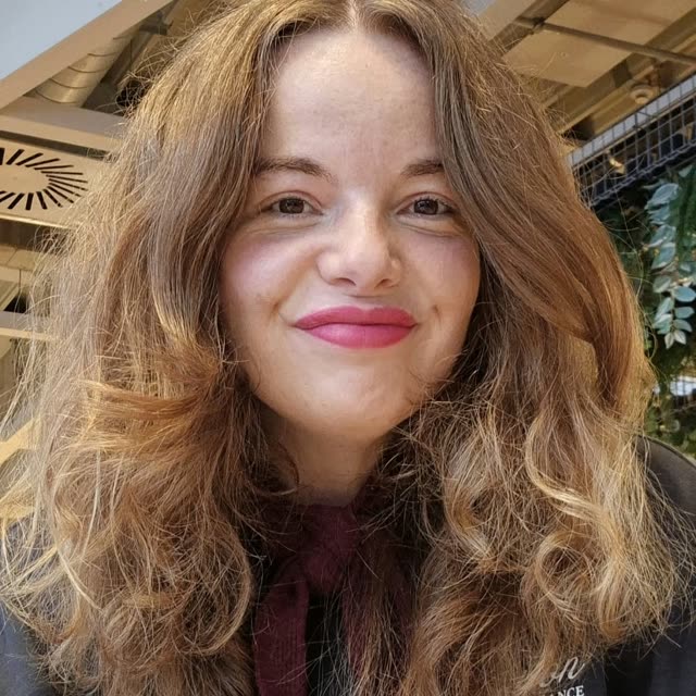 Lisa Eisenbach, Deutschlehrerin in Berlin